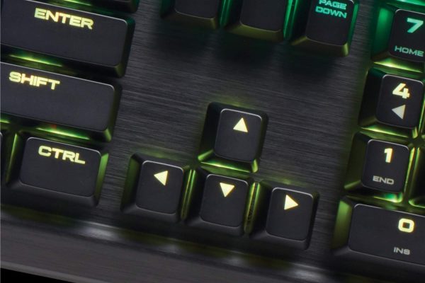 Corsair K70 Rapidfire comparison